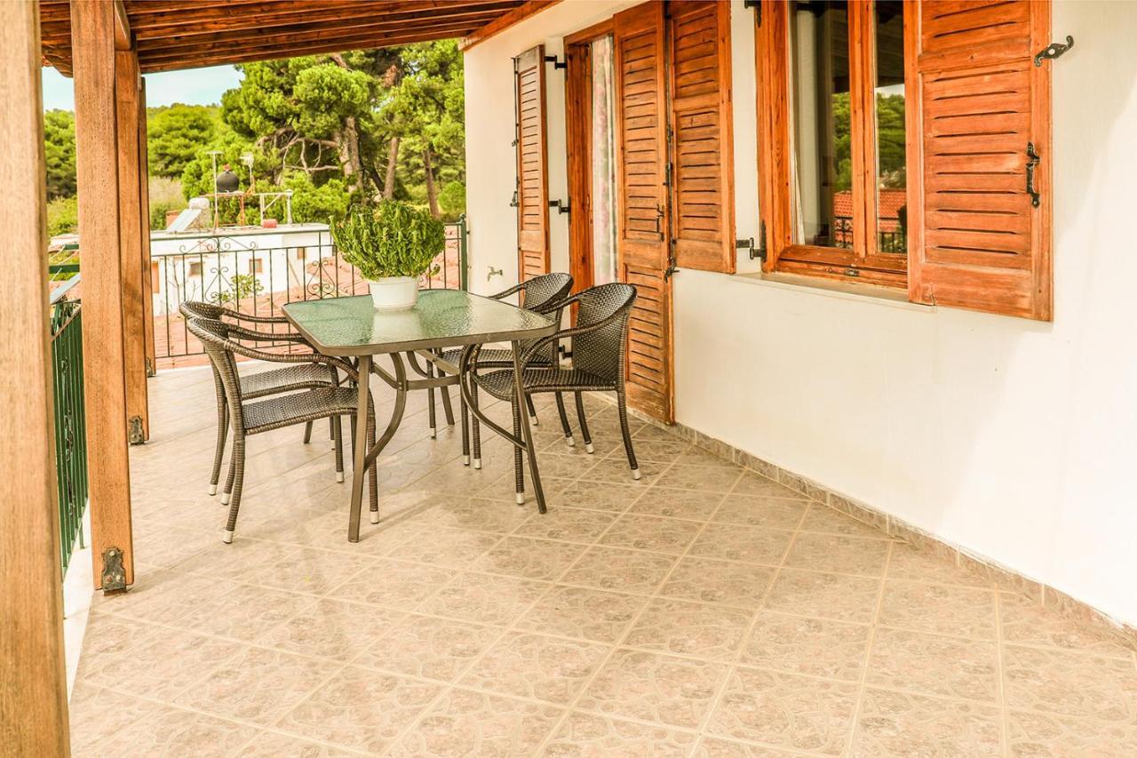 Sunset Studios & Apartments Koukounaries ภายนอก รูปภาพ